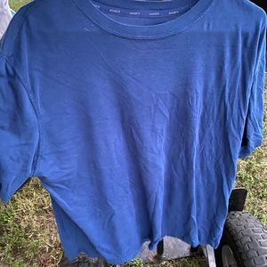 Hanes tshirt